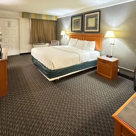 Rodeway Inn